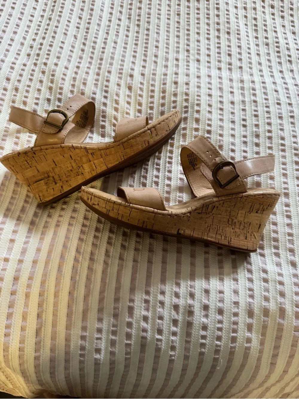 Born Women's Tan Leather Wedge Sandals